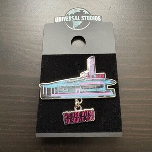 Universal HHN Halloween Horror Nights 2025 Mel’s Die In Diner Pin